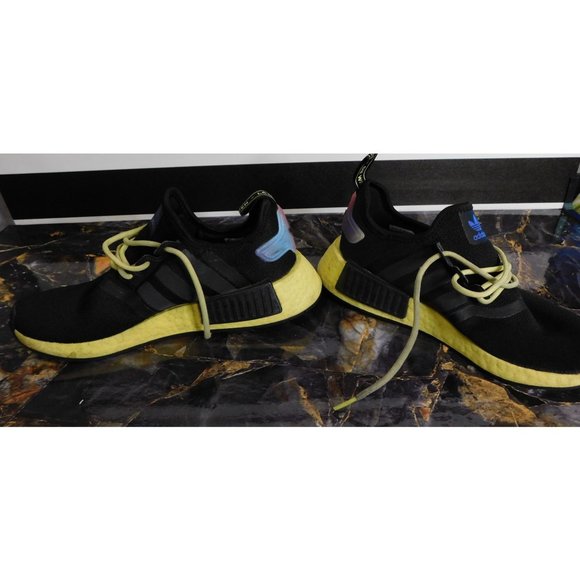 Adidas Originals NMD_R1 J Core Black Pulse Yellow GW6018 - Picture 3 of 6